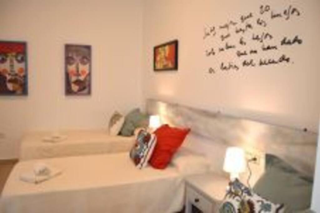 Apartamento Veedor Bulevar De Los Suenos Cádiz Eksteriør bilde